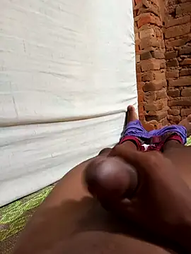 paugrande453 online show from November 2025 11:10:02 AM