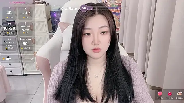 Snapshot of Stars_Elyn chatting on April 2026 12:48:02 PM Stars Elyn online show from April 2026 12:48:02 PM