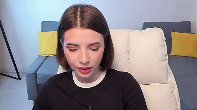 Anita Robby online show from April 2026 12:43:01 PM