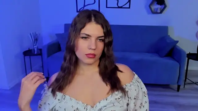 BellaSweetHeart online show from November 2025 05:17:01 PM