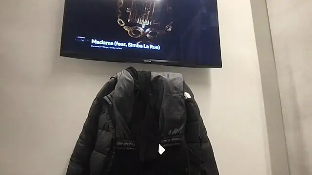 Snapshot of nekorori chatting on February 2025 04:57:01 PM nekorori online show from February 2025 04:57:01 PM