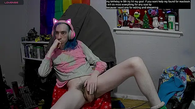 tallnerdyguy online show from February 2025 04:58:01 AM