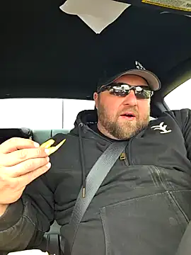 Strong Bear89 online show from February 2025 07:16:02 PM