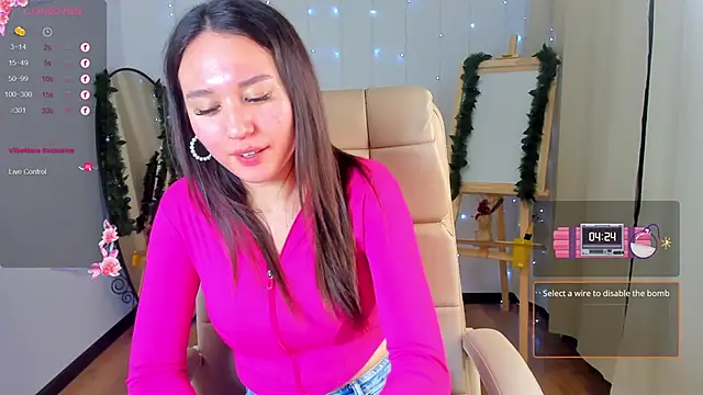 Snapshot of margeriTirell chatting on December 2024 08:26:01 AM margeriTirell online show from December 2024 08:26:01 AM