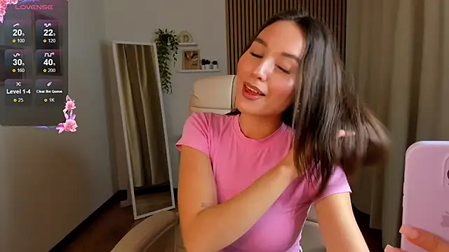 Snapshot of margeriTirell chatting on September 2025 02:56:02 AM margeriTirell online show from September 2025 02:56:02 AM