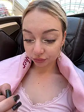 Snapshot of melissa_grr chatting on February 2026 12:08:01 PM melissa grr online show from February 2026 12:08:01 PM