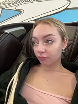 Snapshot of melissa_grr chatting on February 2026 12:45:02 PM melissa grr online show from February 2026 12:45:02 PM