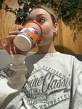 Snapshot of melissa_grr chatting on February 2026 11:54:02 AM melissa grr online show from February 2026 11:54:02 AM