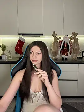 CurlyLara online show from January 2026 04:45:01 PM