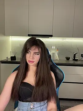 CurlyLara online show from March 2026 09:09:01 PM