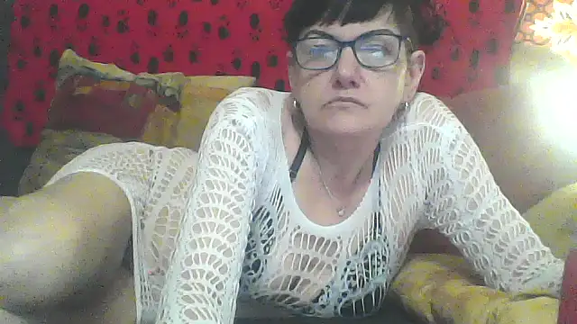 Snapshot of AlanaLaDream chatting on July 2026 01:51:02 PM AlanaLaDream online show from July 2026 01:51:02 PM