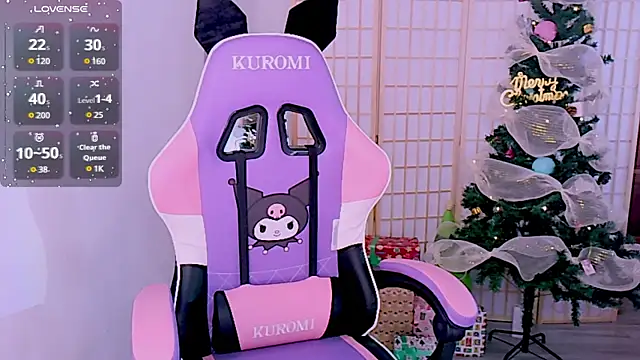 Snapshot of desiregirl69 chatting on December 2024 04:39:02 PM desiregirl69 online show from December 2024 04:39:02 PM