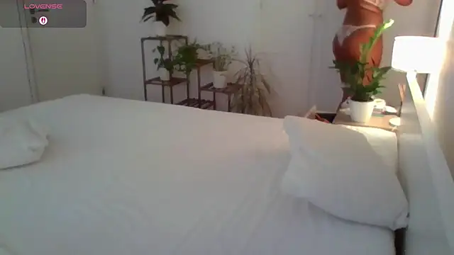 yournextdoorhottie online show from April 2026 12:22:02 PM
