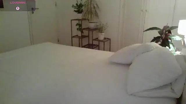 yournextdoorhottie online show from May 2026 11:12:02 PM