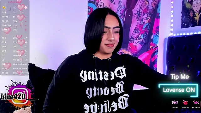 Skyler  blue4 online show from December 2025 04:58:01 PM