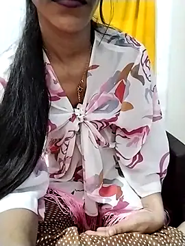 Cute-Ridhima online show from October 2025 03:14:01 AM