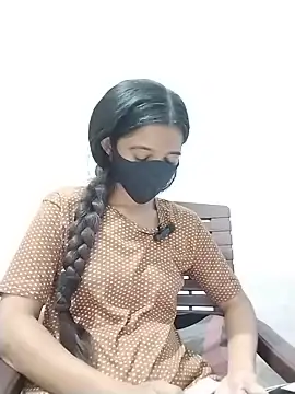 Snapshot of Cute-Ridhima chatting on June 2026 08:06:01 AM Cute-Ridhima online show from June 2026 08:06:01 AM
