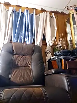 Snapshot of hungverrec chatting on September 2025 07:02:02 AM hungverrec online show from September 2025 07:02:02 AM