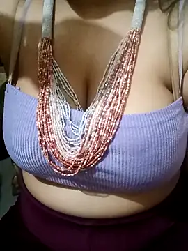 Snapshot of Dr_Kamsutra chatting on February 2025 10:53:02 PM Dr Kamsutra online show from February 2025 10:53:02 PM