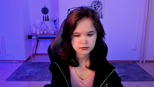 Elainebeness online show from February 2025 10:13:01 PM