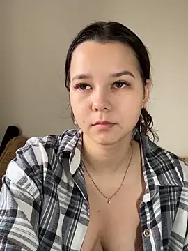 PoppyRobinson online show from December 2024 08:26:01 AM