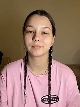 PoppyRobinson online show from January 2025 08:54:01 AM