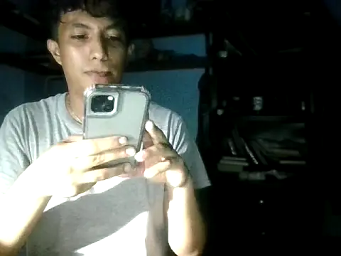 Snapshot of AstavEm_2 chatting on September 2025 09:22:02 AM AstavEm 2 online show from September 2025 09:22:02 AM