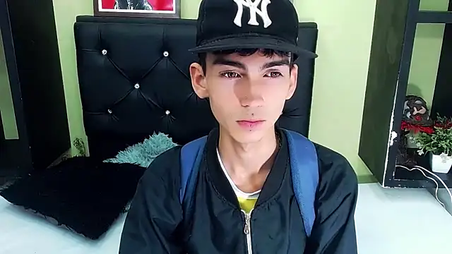 ttimy x boy online show from March 2025 08:38:02 PM