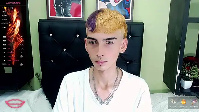 ttimy x boy online show from March 2025 10:43:01 PM