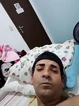 Snapshot of Gostozim7 chatting on December 2024 04:14:01 AM Gostozim7 online show from December 2024 04:14:01 AM