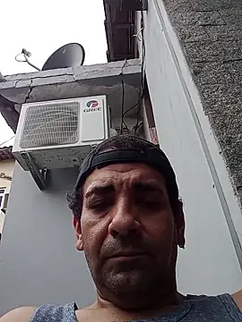 Snapshot of Gostozim7 chatting on November 2025 08:32:01 PM Gostozim7 online show from November 2025 08:32:01 PM