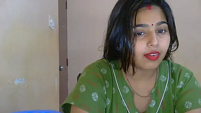 Sweet-Rani online show from April 2026 06:04:02 PM