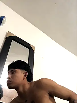 logannth online show from November 2025 05:34:01 PM