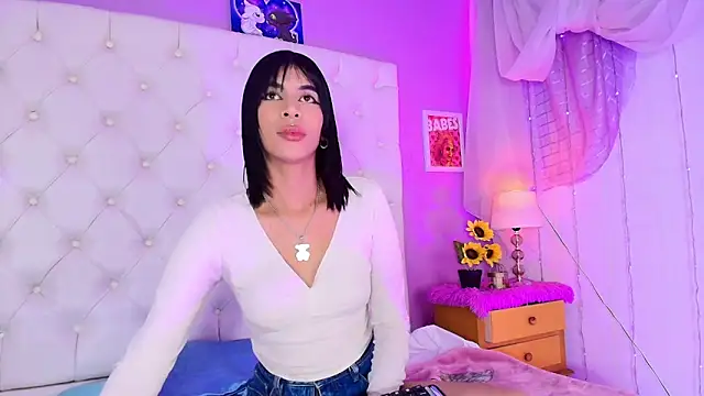 emaa lambert online show from March 2025 11:35:02 PM