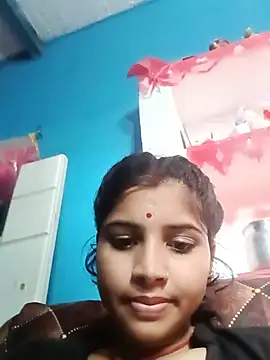 Snapshot of Nisha_Cute chatting on June 2026 02:21:02 AM Nisha Cute online show from June 2026 02:21:02 AM