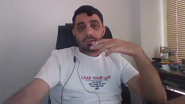 Snapshot of Sexyy_Mann34 chatting on September 2025 01:54:01 PM Sexyy Mann34 online show from September 2025 01:54:01 PM