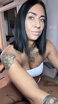 IntiMia online show from February 2026 07:29:01 AM