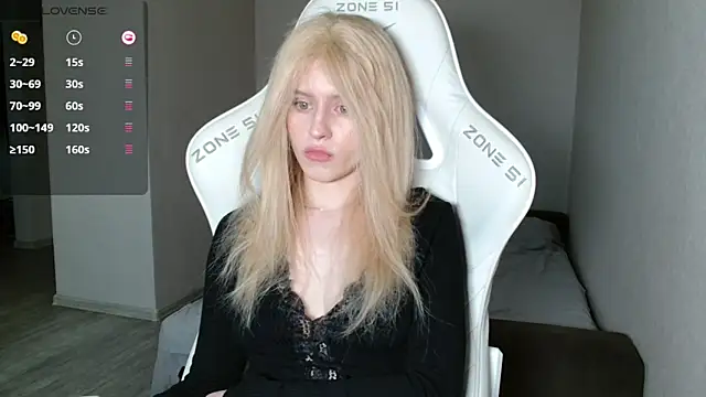 LizaKisses online show from February 2026 10:25:02 AM