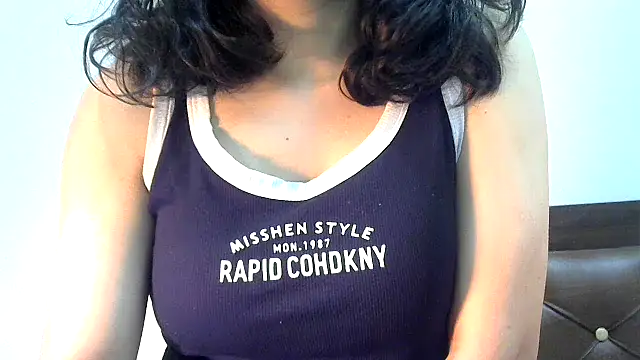 Snapshot of phuljhadi chatting on February 2025 04:50:01 PM phuljhadi online show from February 2025 04:50:01 PM