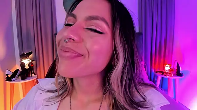 delilah fix online show from March 2026 09:18:01 PM