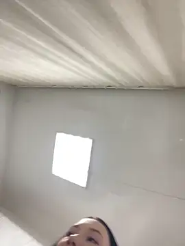 Snapshot of LeilaLow chatting on March 2025 12:06:02 PM LeilaLow online show from March 2025 12:06:02 PM