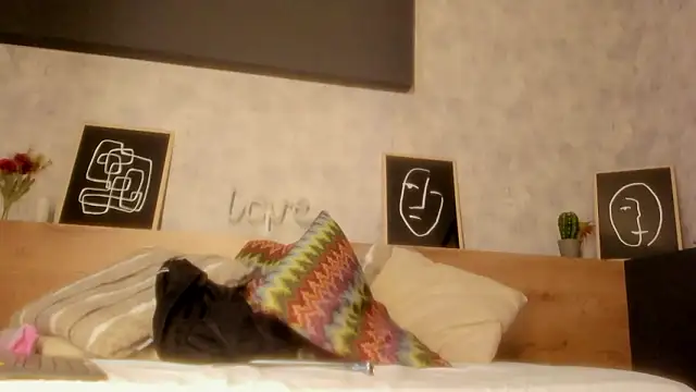 Snapshot of karina_gomez_18 chatting on March 2026 11:34:02 AM karina gomez 18 online show from March 2026 11:34:02 AM