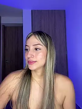 Issabela G1 online show from February 2025 07:34:01 AM