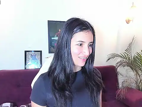 paulinamoons1 online show from December 2025 05:24:02 AM