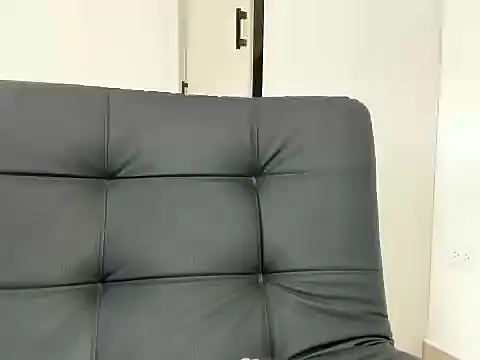 Snapshot of kerly_monroe chatting on July 2026 03:32:01 PM kerly monroe online show from July 2026 03:32:01 PM