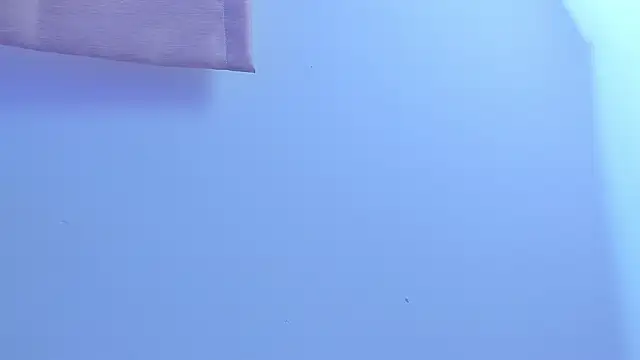 Snapshot of Bella__sweet chatting on December 2024 06:31:01 PM Bella sweet online show from December 2024 06:31:01 PM