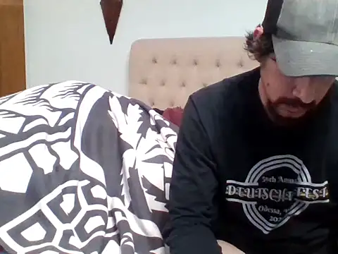 Snapshot of Curved4Pleasure chatting on March 2025 09:51:01 AM Curved4Pleasure online show from March 2025 09:51:01 AM