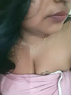 Snapshot of Ashwini_Gowda_91 chatting on December 2024 05:58:01 AM Ashwini Gowda 91 online show from December 2024 05:58:01 AM