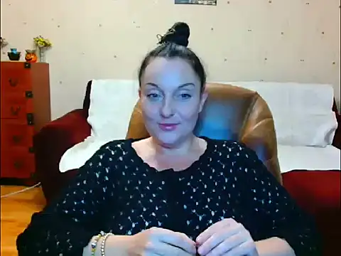 Alice3694 online show from October 2025 04:05:01 AM