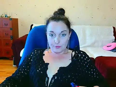 Snapshot of Alice3694 chatting on May 2026 12:48:01 PM Alice3694 online show from May 2026 12:48:01 PM
